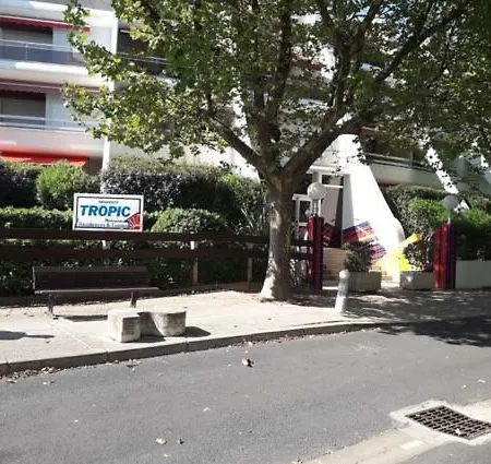 Climatise Avec Parking Au Couchant Апартаменты *